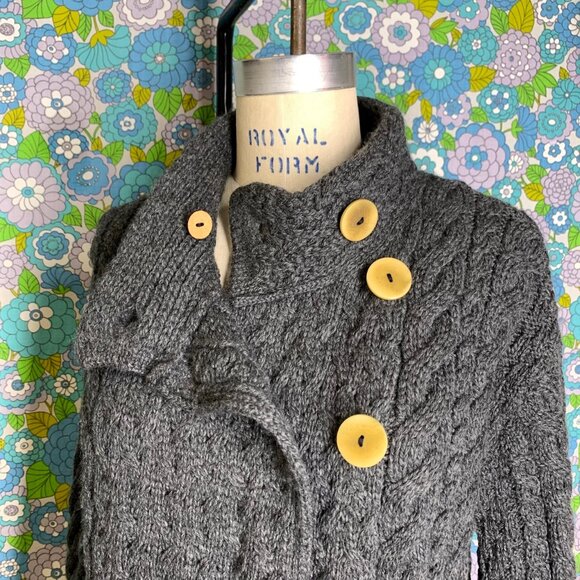 Shannon Woolen Mills Grey Merino Woo lAran Fisherman Cardigan Size:M - Picture 7 of 12